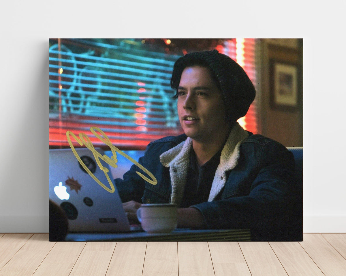 Riverdale – Cole Sprouse (Jughead Jones) Diner Laptop Scene unframed semi-gloss poster print
