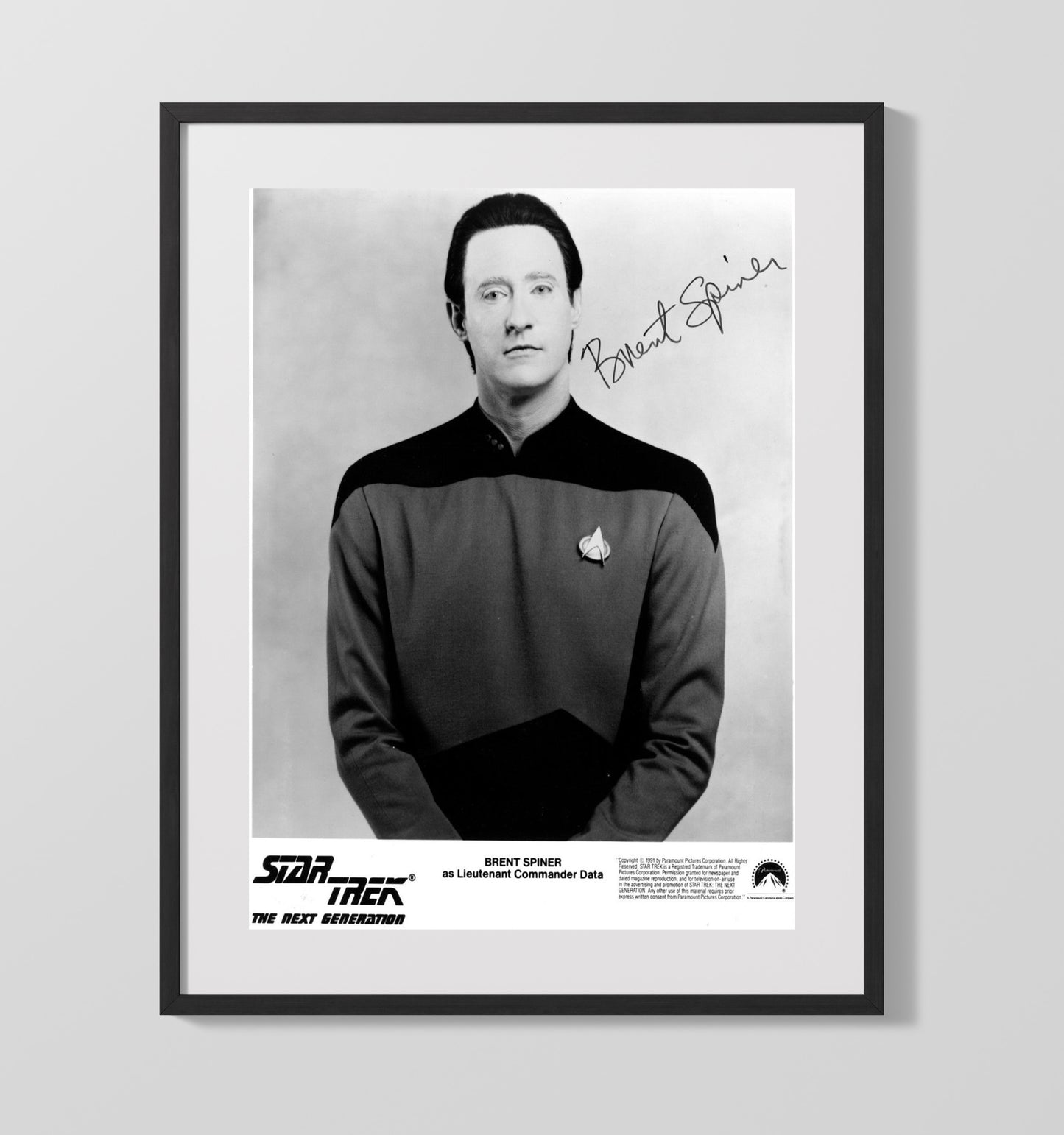 Star Trek The Next Generation - Brent Spiner Android Officer Data Starfleet - Gallery Frame television wall art