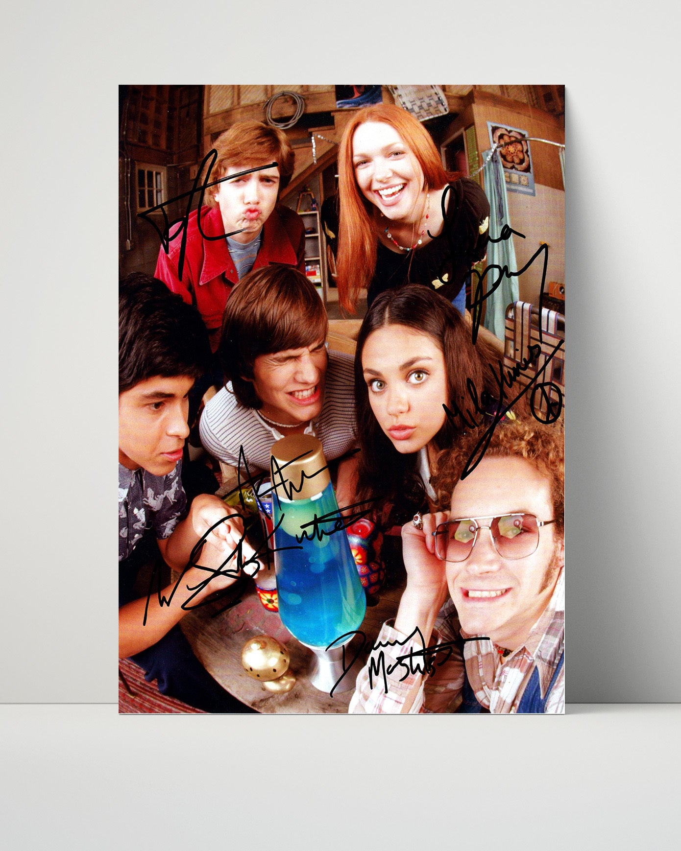 That 70s Show - Topher Grace (Eric Forman) Basement Group Around Lava Lamp Scene - Vintage Television Wall Art - 16x20 Unframed Print wall art print - television decor