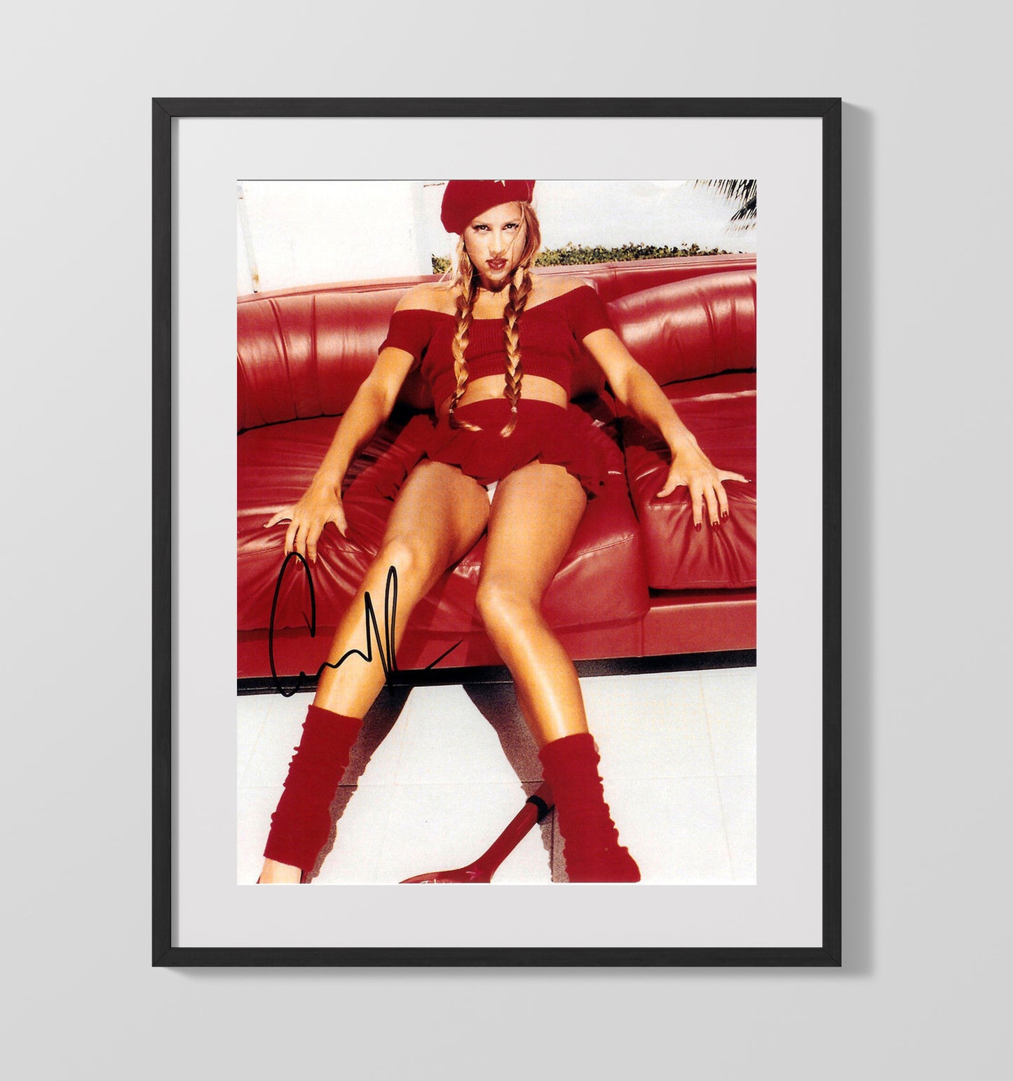 Anna Kournikova - Red Outfit Studio Pose Vintage Tennis Wall Art - 20x24 Canvas