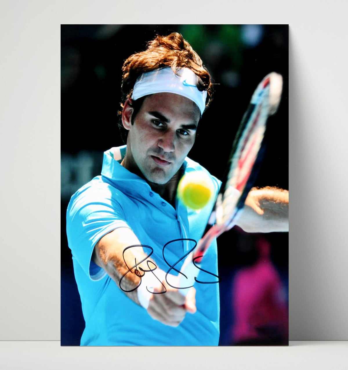 Roger Federer – Smooth Backhand Precision unframed semi-gloss poster print
