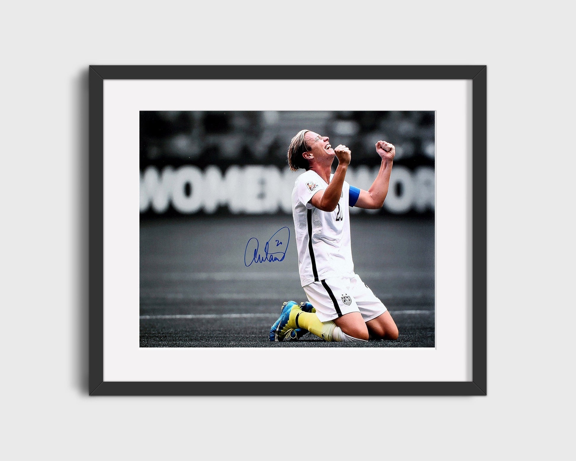 Abby Wambach Autograph Print - Team USA - Victory Kneel Soccer FramedSportPrints Gallery Frame 16x20