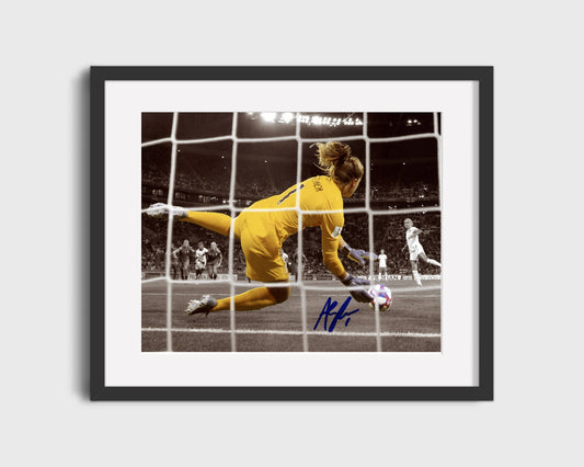 Alyssa Naeher USA Autograph Print - Penalty Save Soccer FramedSportPrints Gallery Frame 16x20
