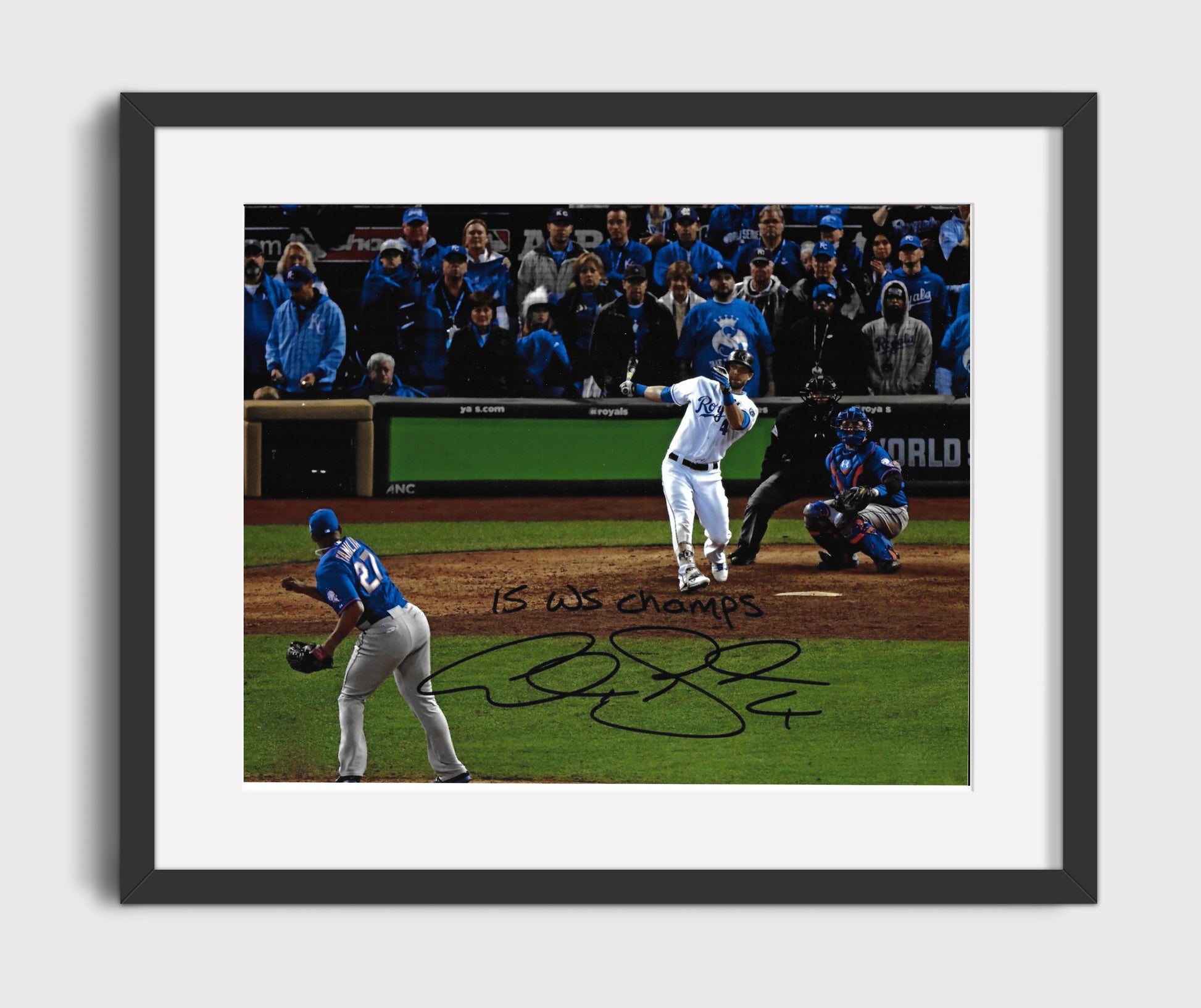 Alex Gordon - Series Championship Infield Baseball Wall Art 16x20 Gallery Frame wall art print – Baseball Wall Art decor