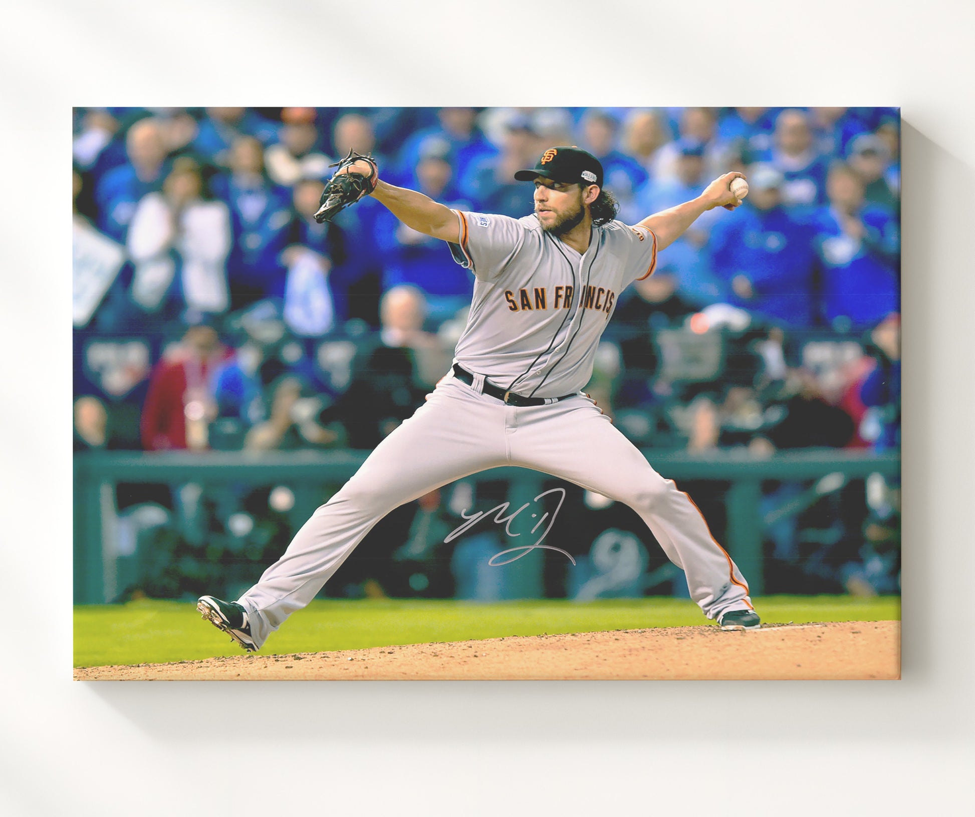 Andrelton Simmons - Fielding Throw Release Baseball Wall Art 20x24 Canvas wall art print – Baseball Wall Art decor