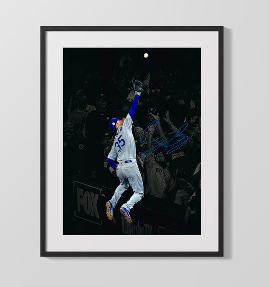 Cody Bellinger - Los Angeles baseball franchise star 8x10 Canvas baseball wall art