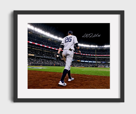 DJ LeMahieu - Signed Game Action 8x10 Canvas baseball wall art