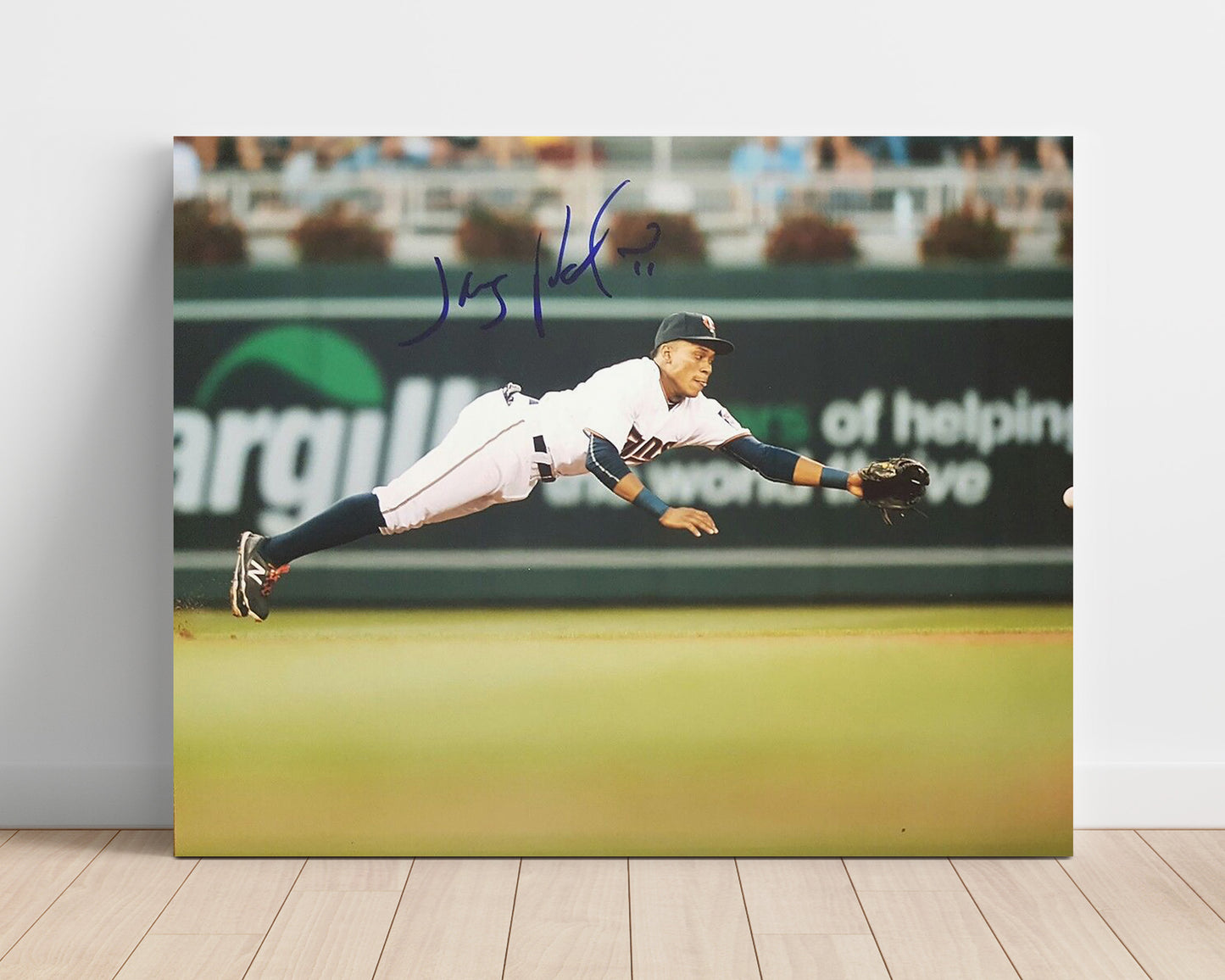 Jorge Polanco - Follow Through Swing Close Up Baseball Wall Art 16x20 Unframed Print wall art print – Baseball Wall Art decor