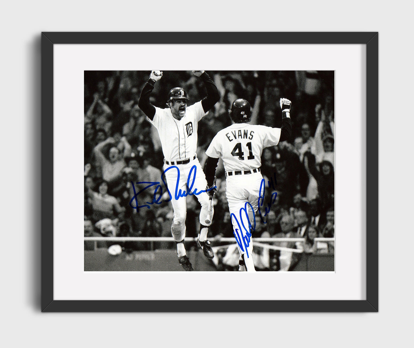Kirk Gibson and Chet Lemon - Championship Celebration Baseball Wall Art 16x20 Gallery Frame wall art print – Baseball Wall Art decor