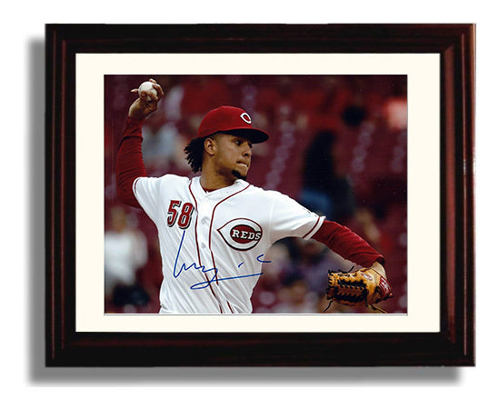 Luis Castillo - Reds Pitching Windup Baseball Wall Art 8x10 Beveled Frame wall art print – Baseball Wall Art decor