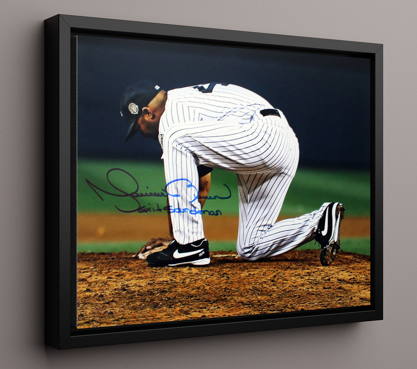Mariano Rivera - Final Game Tribute Baseball Wall Art 16x20 Framed Canvas wall art print – Baseball Wall Art decor