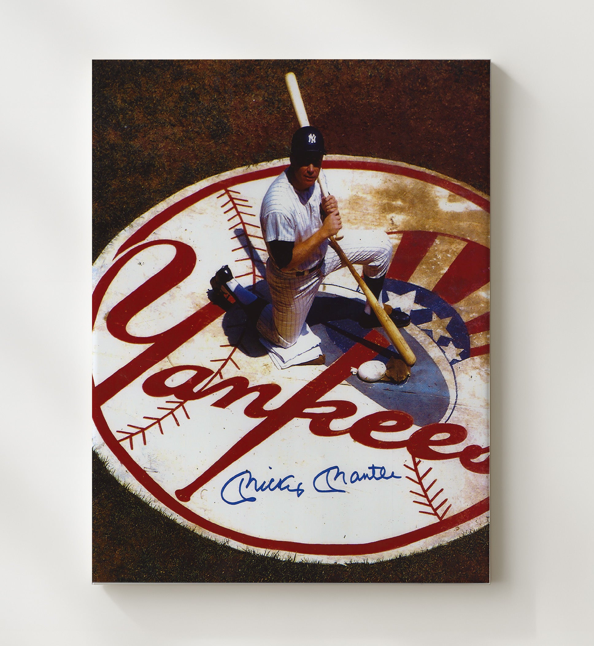 Mickey Mantle - New York Baseball Knee Pose On Logo Wall Art 20x24 Canvas wall art print – Baseball Wall Art decor