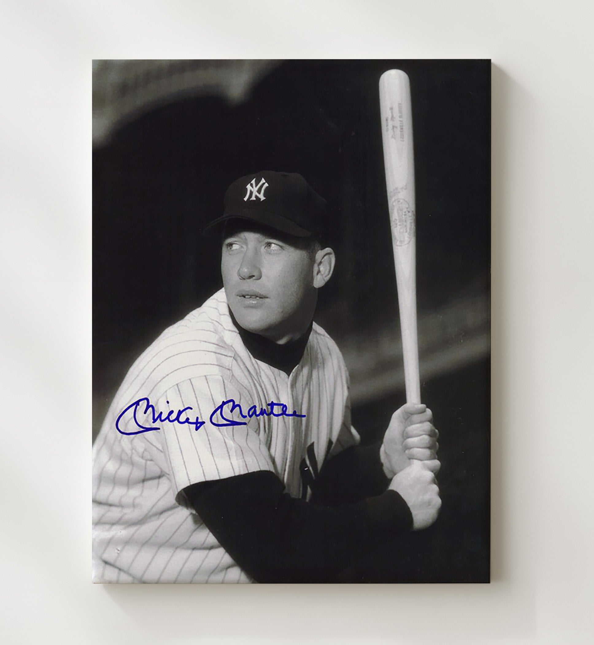 Mickey Mantle - New York Legend Vintage Batting Focus Baseball Wall Art 20x24 Canvas wall art print – Baseball Wall Art decor