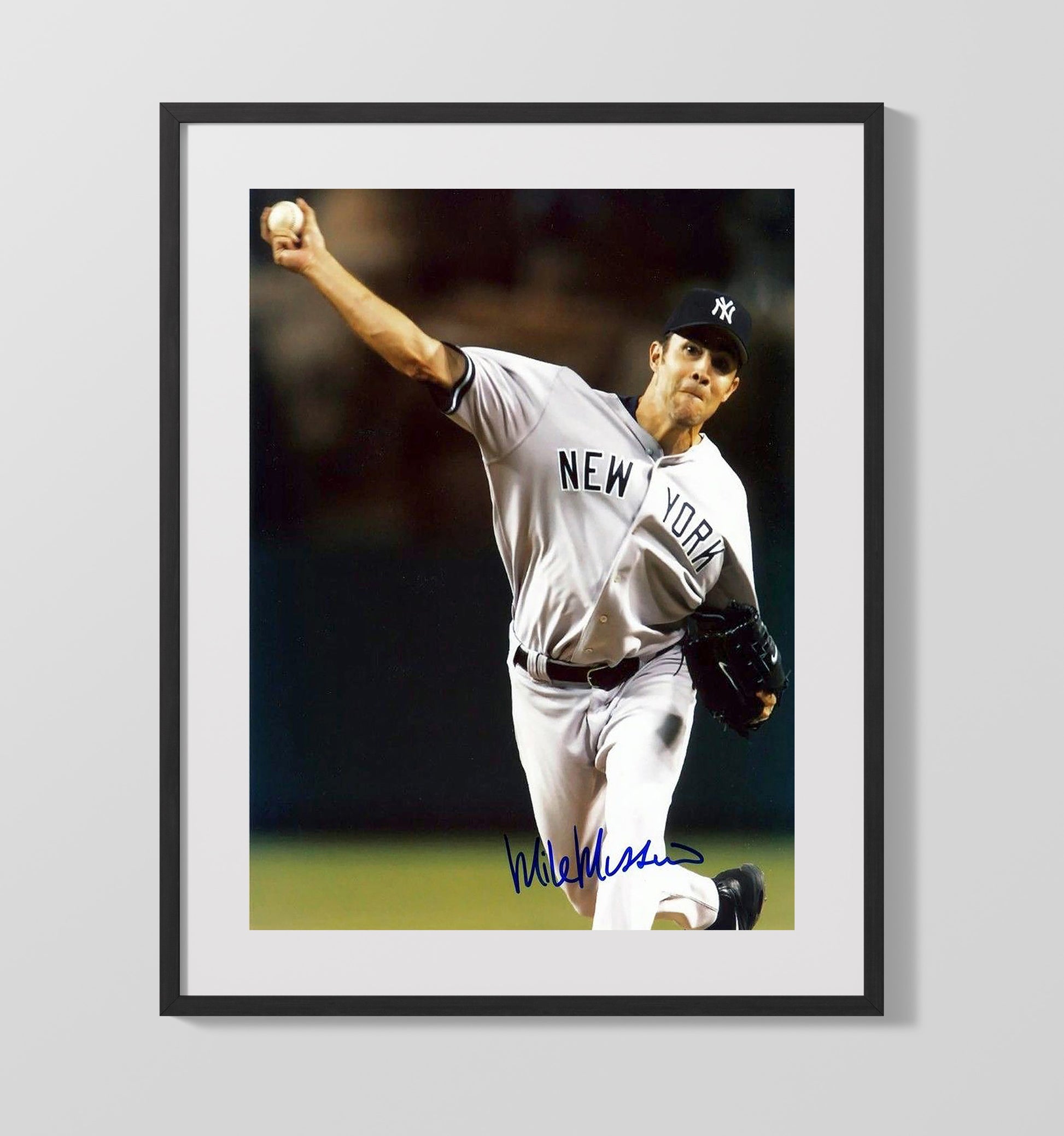 Mike Mussina - New York Baseball Mid Pitch Action Wall Art 16x20 Gallery Frame wall art print – Baseball Wall Art decor