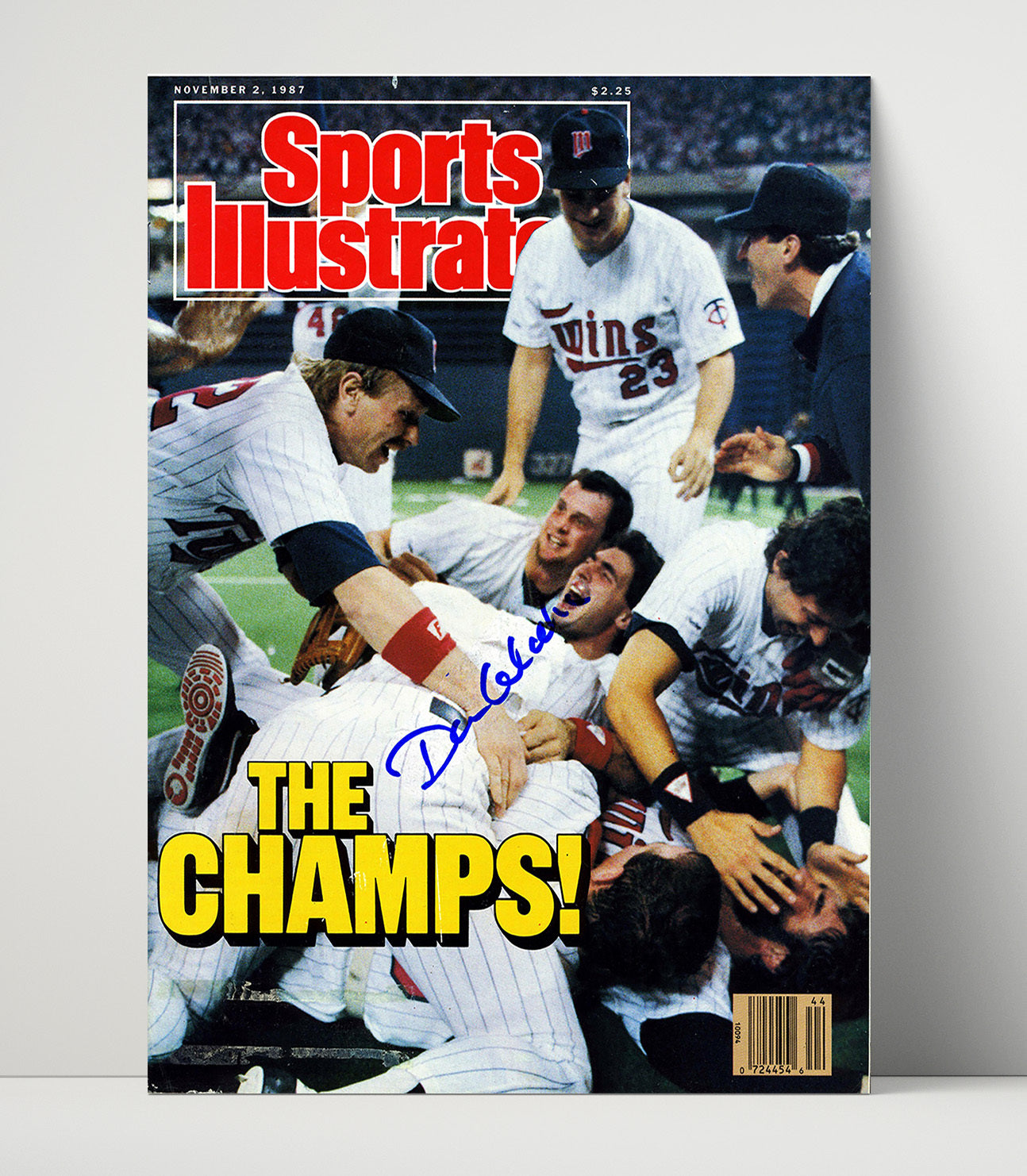 Minnesota Twins - SI World Champs celebration pileup 1987 Baseball Wall Art 16x20 Unframed Print wall art print – Baseball Wall Art decor