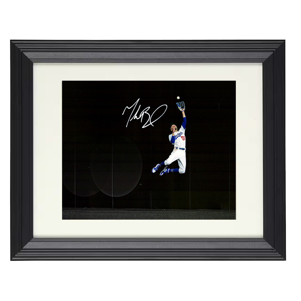 Mookie Betts - NLCS Home Run Robbery 8x10 black beveled framed baseball wall art