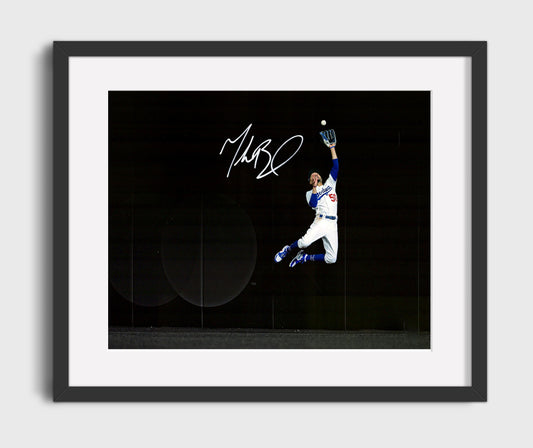Mookie Betts - NLCS Home Run Robbery 8x10 Canvas baseball wall art