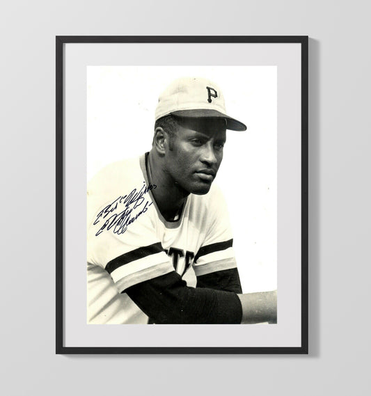 Roberto Clemente - Pittsburgh Legend Classic 8x10 Canvas baseball wall art