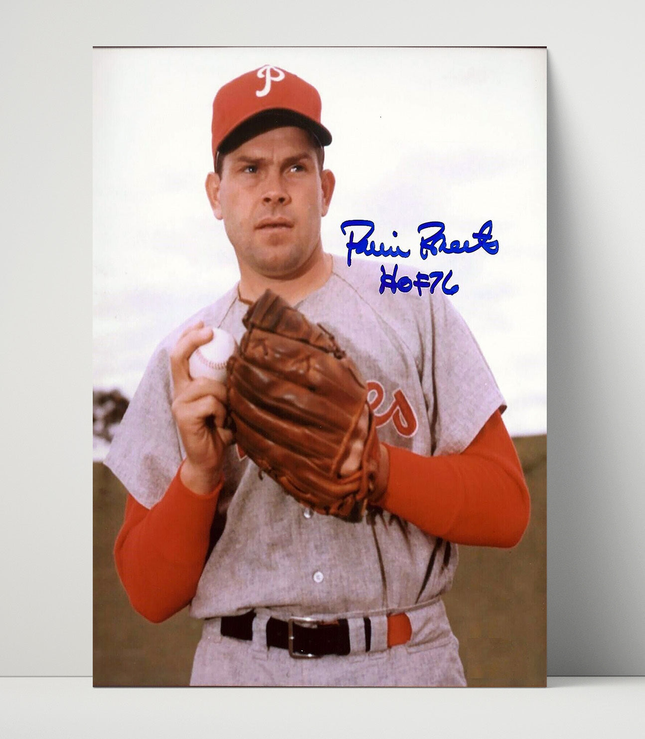 Robin Roberts - Philadelphia Legend Hall Of Fame Pitcher Spotlight Baseball Wall Art 16x20 Unframed Print wall art print – Baseball Wall Art decor