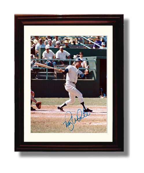 Roy White - New York Legend At The Plate Spotlight Baseball Wall Art 8x10 Beveled Frame wall art print – Baseball Wall Art decor