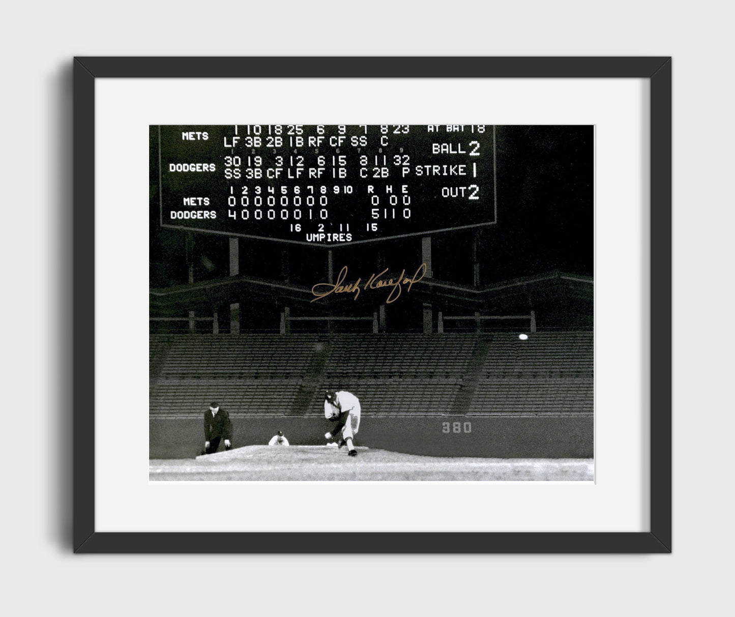 Sandy Koufax - Scoreboard No Hitter Baseball Wall Art 16x20 Gallery Frame wall art print – Baseball Wall Art decor