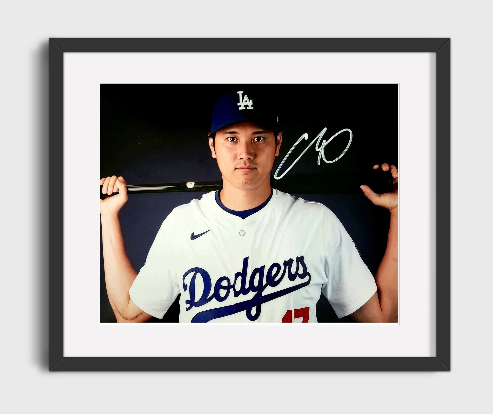 Shohei Ohtani - Dodgers Power Pose Baseball Wall Art 16x20 Gallery Frame wall art print – Baseball Wall Art decor