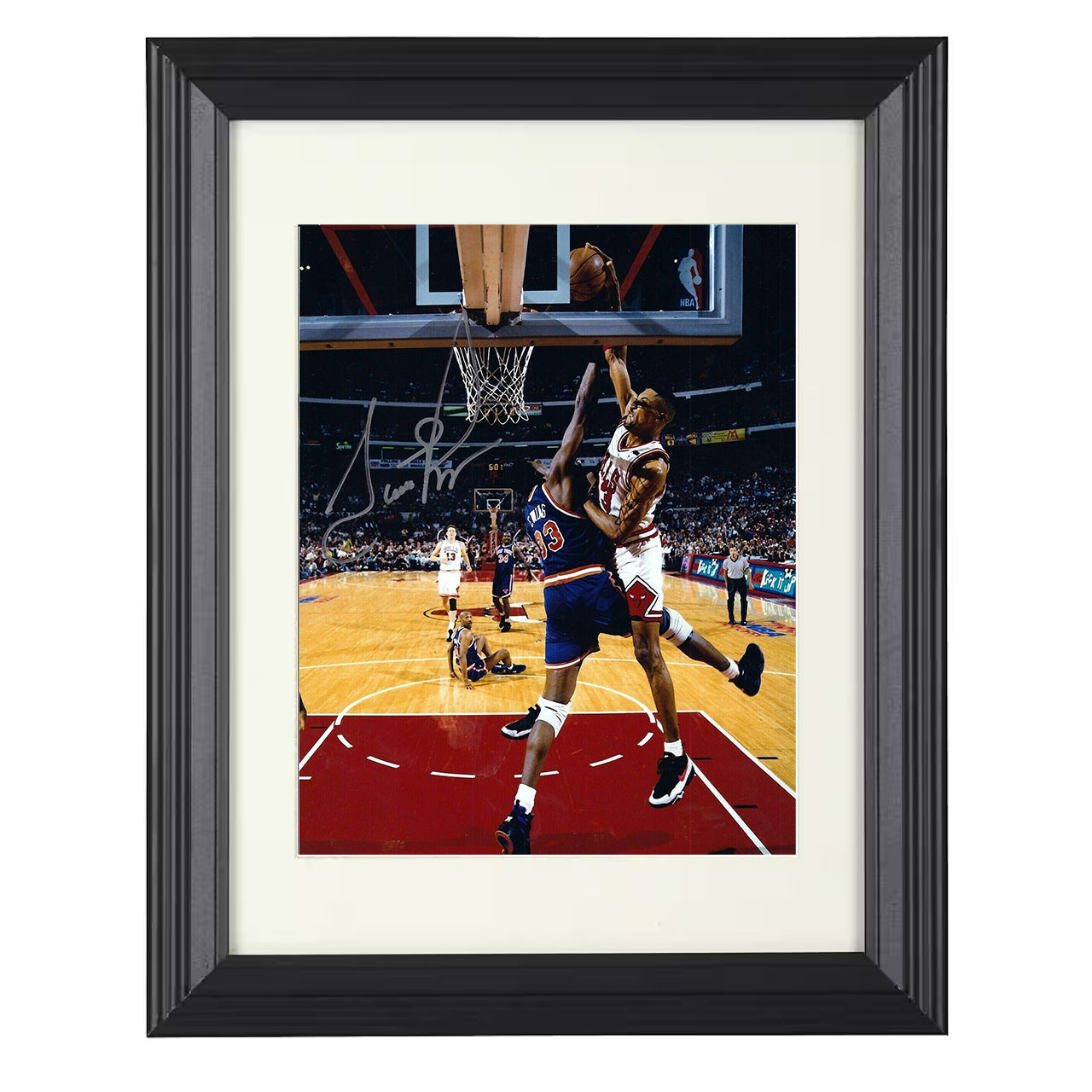 Scottie Pippen Chicago Basketball Posterized Power Over New York Spotlight Basketball Wall Art 16x20 Unframed Print basketball wall art print