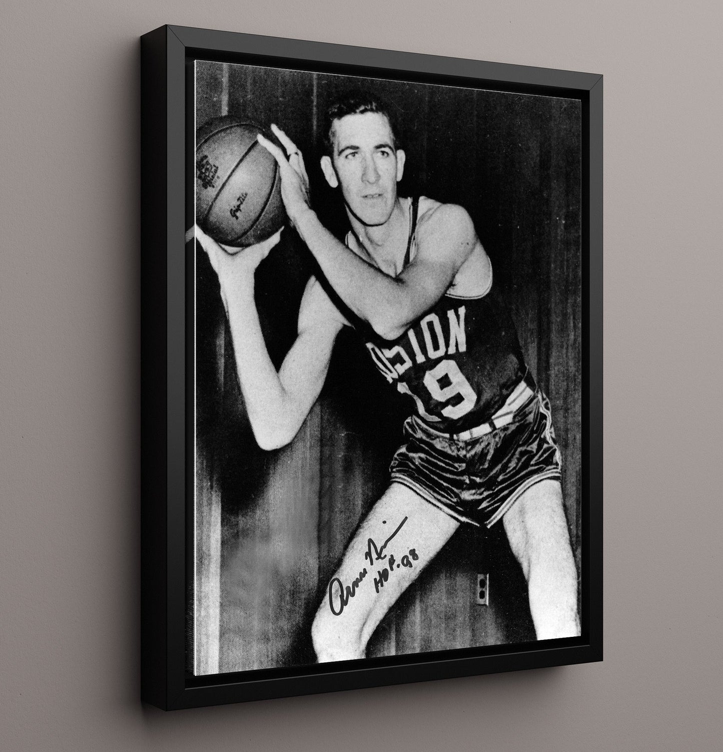 Arnie Risen Rochester Royals Classic Studio Shot basketball print - 16x20 Framed Canvas wall art