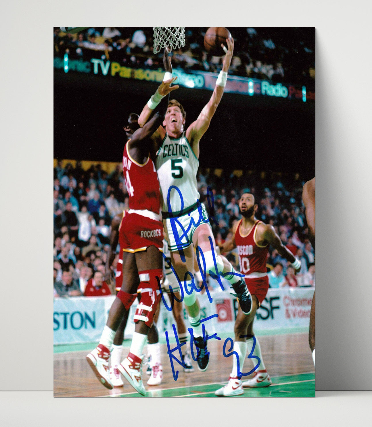 Bill Walton – Rim Attack Over Houston Defender - Basketball Wall Art