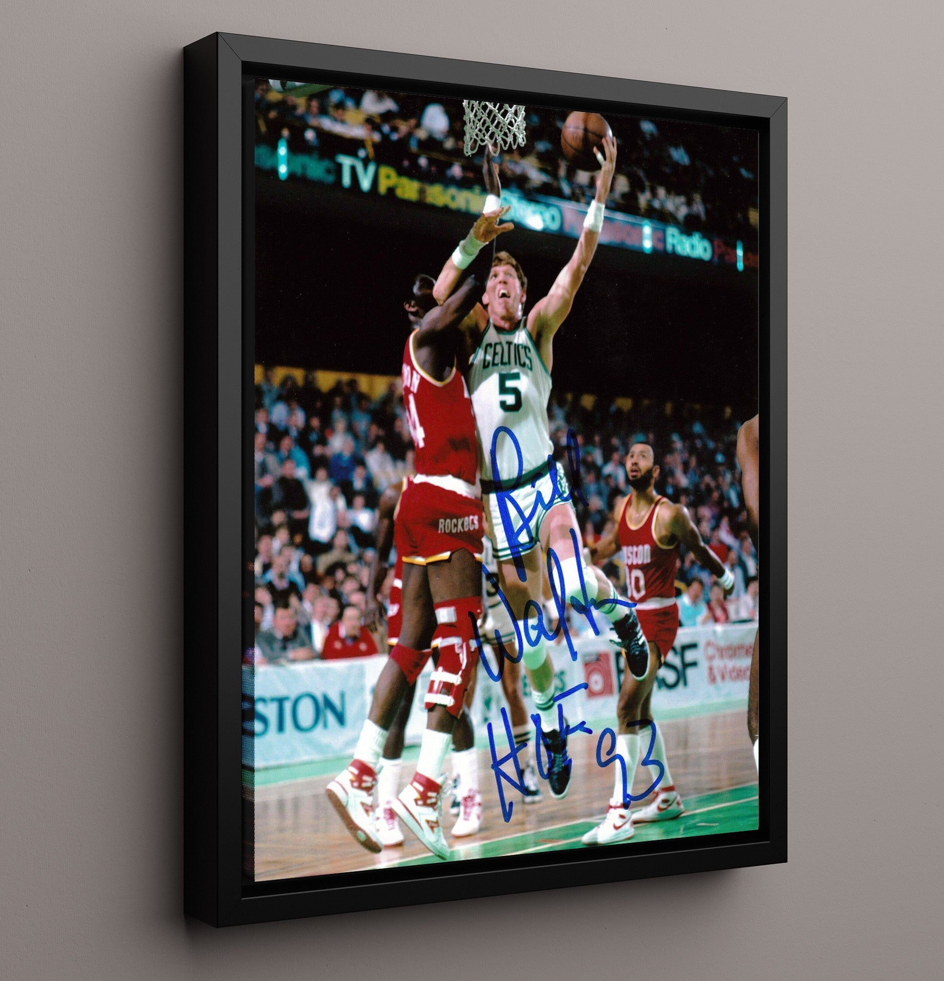 Bill Walton Rim Attack Over Houston Defender basketball print - 16x20 Framed Canvas wall art