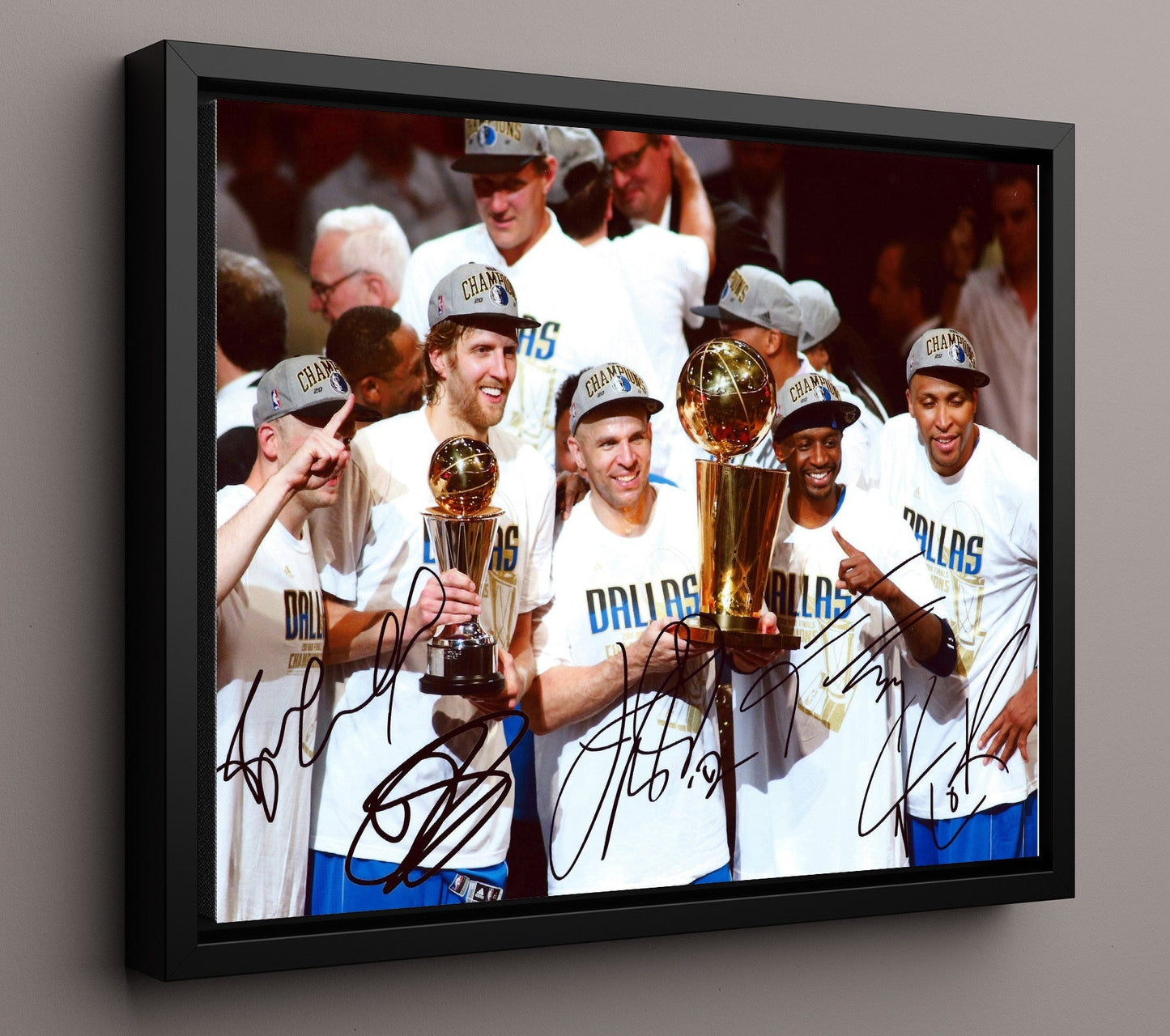Dallas Mavericks 2011 Championship Celebration basketball print - 16x20 Framed Canvas wall art