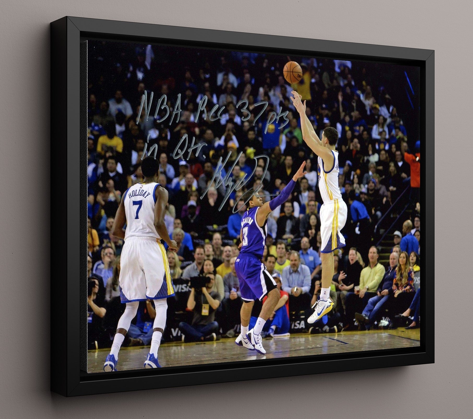 Klay Thompson 37 Points Quarter Shot basketball print - 16x20 Framed Canvas wall art