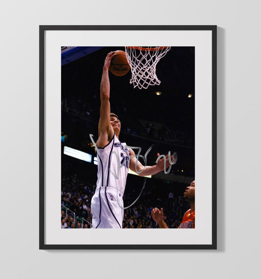 Kyle Korver Utah Corner Sniper Rim Finish basketball print - 16x20 Gallery Frame wall art