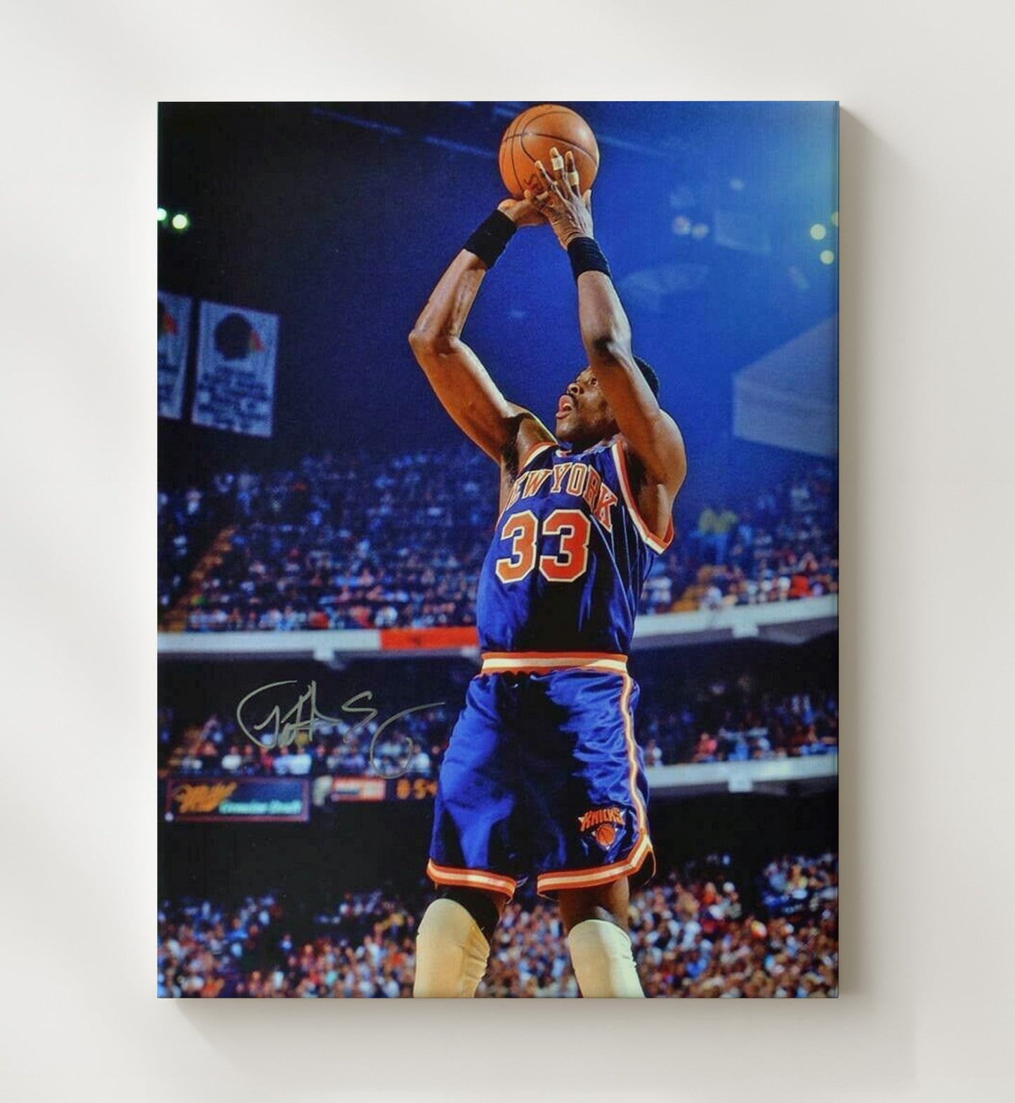 Patrick Ewing New York Basketball Towering Jumper Spotlight basketball print - 20x24 Canvas wall art