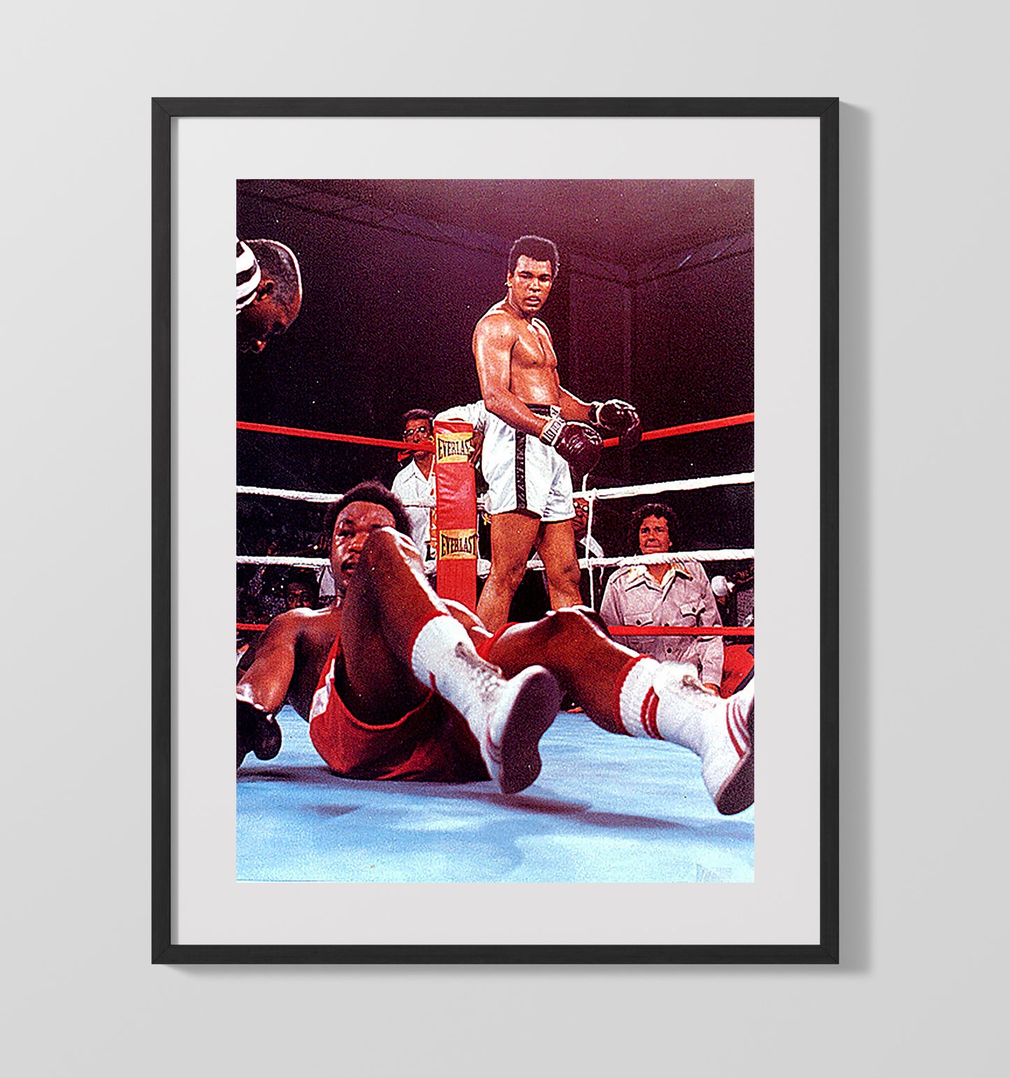 Muhammad Ali vs George Foreman Rumble in the Jungle Knockdown 16x20 Gallery Frame boxing wall art print – Boxing Wall Art decor