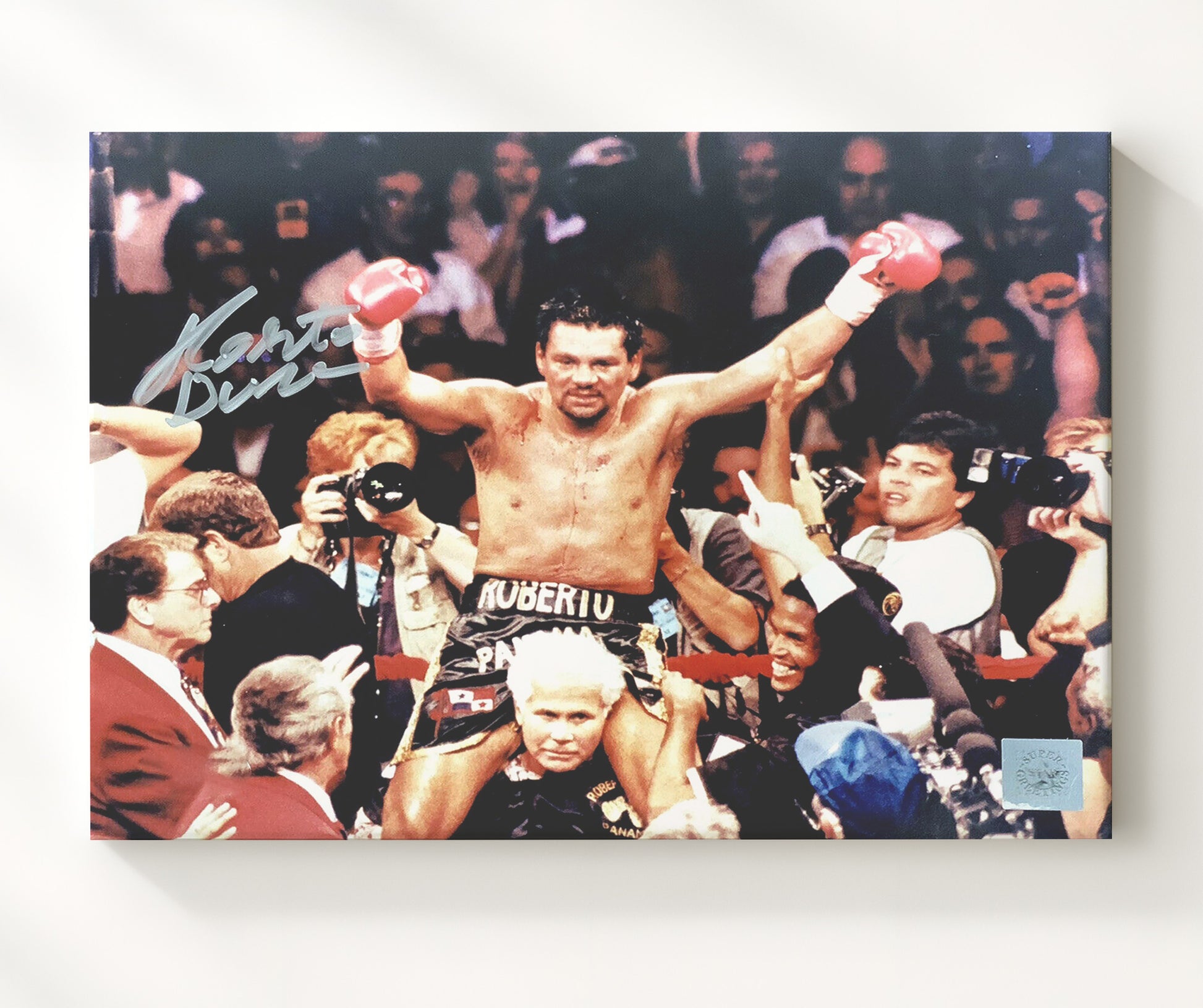 Roberto Duran Hands of Stone Triumph 20x24 Canvas boxing wall art print – Boxing Wall Art decor