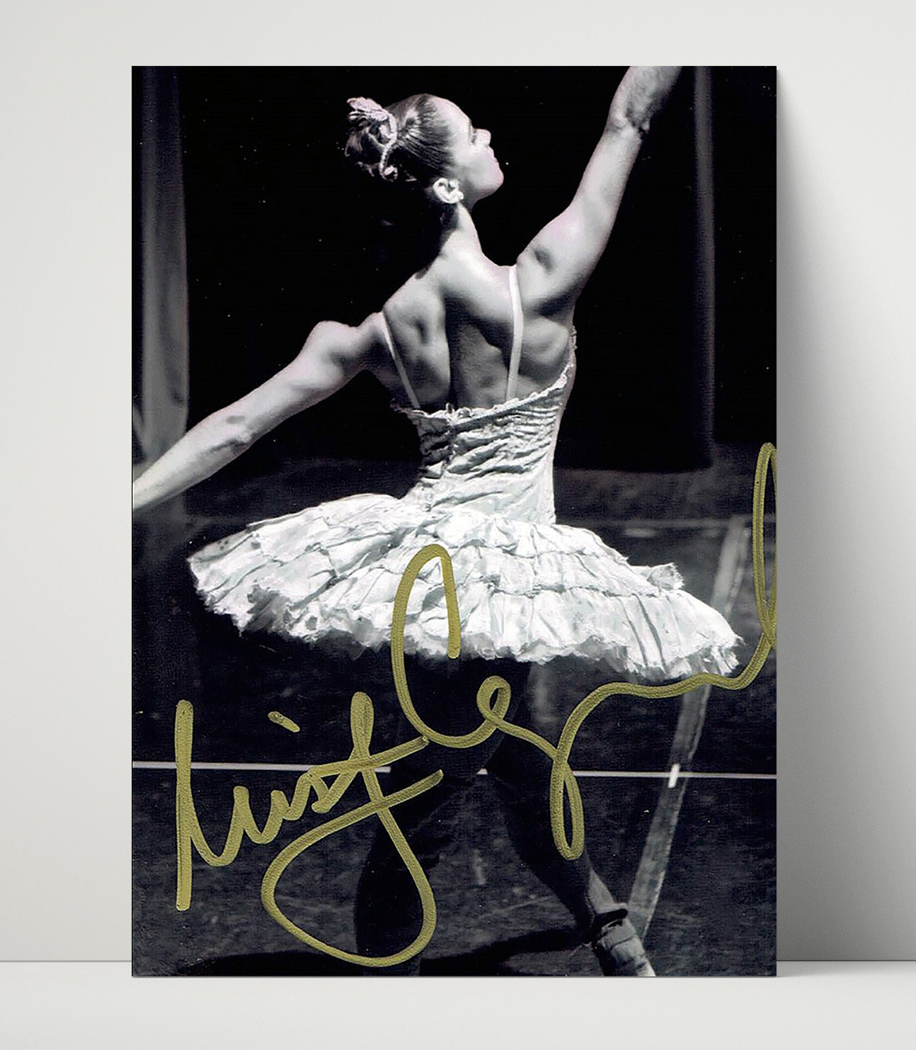 Misty Copeland – Powerful Ballet Pose unframed semi-gloss poster print