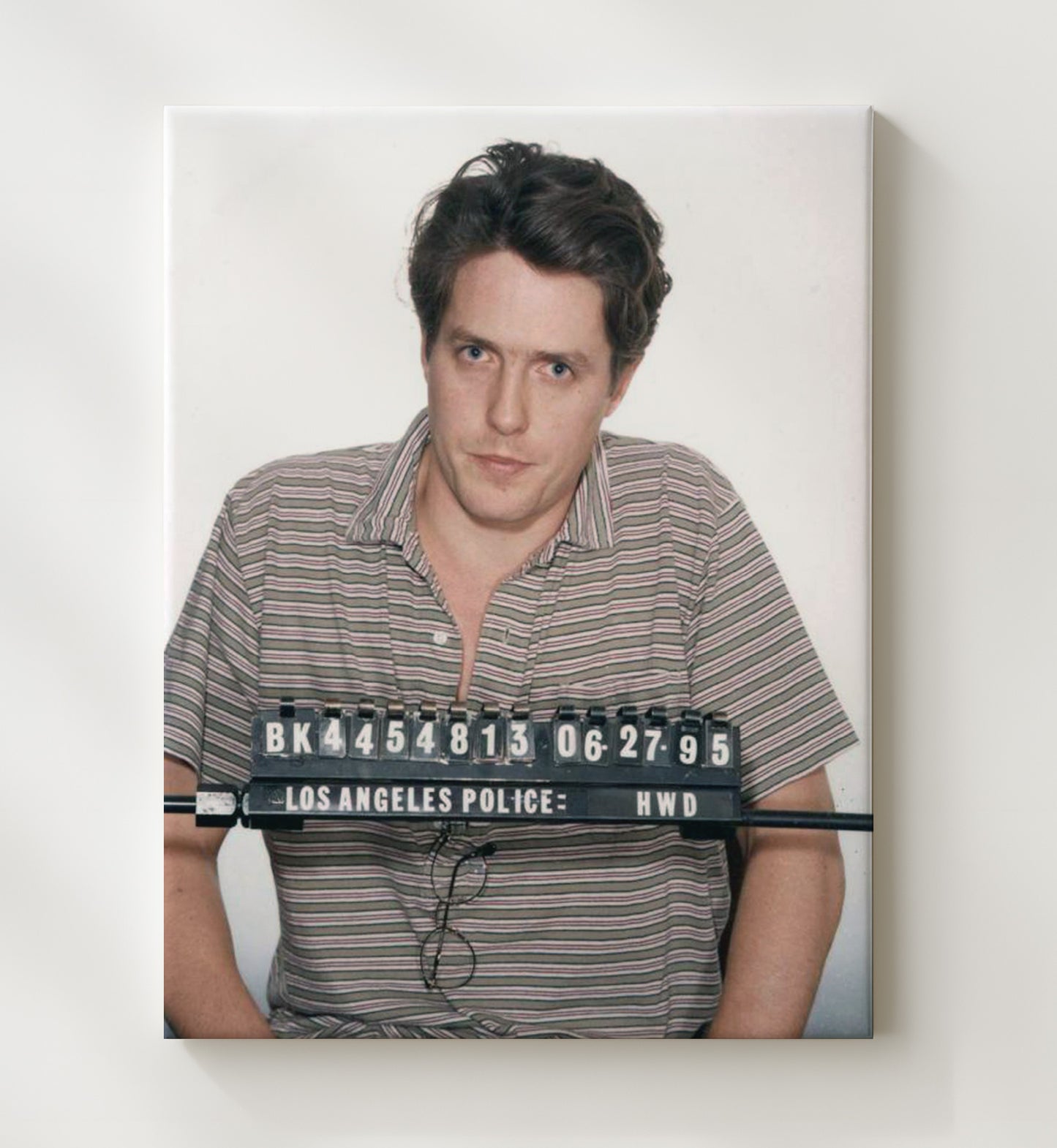 Hugh Grant - Los Angeles Police Department 1995 mug shot wall art 20x24 Canvas