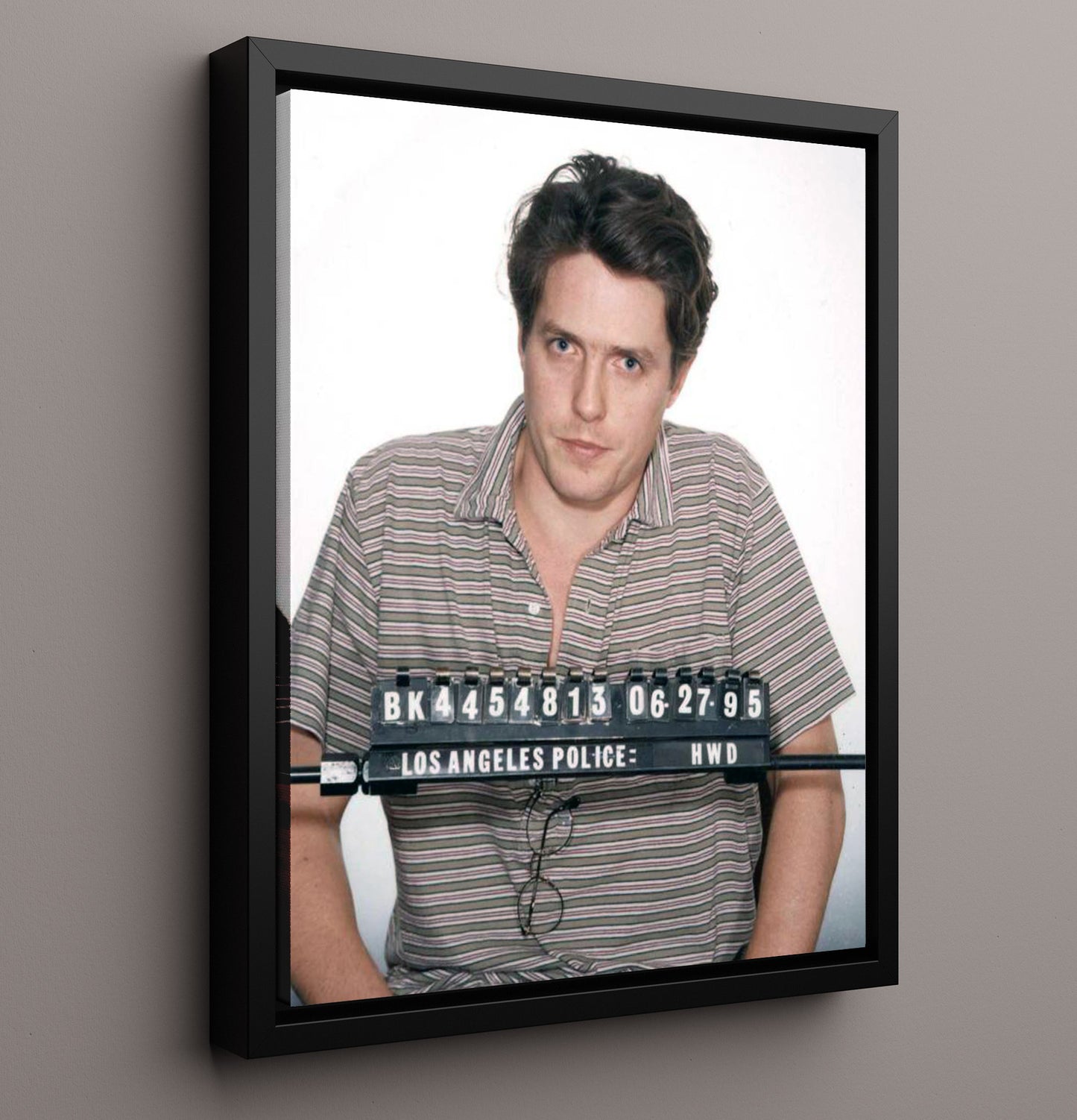 Hugh Grant - Los Angeles Police Department 1995 mug shot wall art 16x20 Framed Canvas