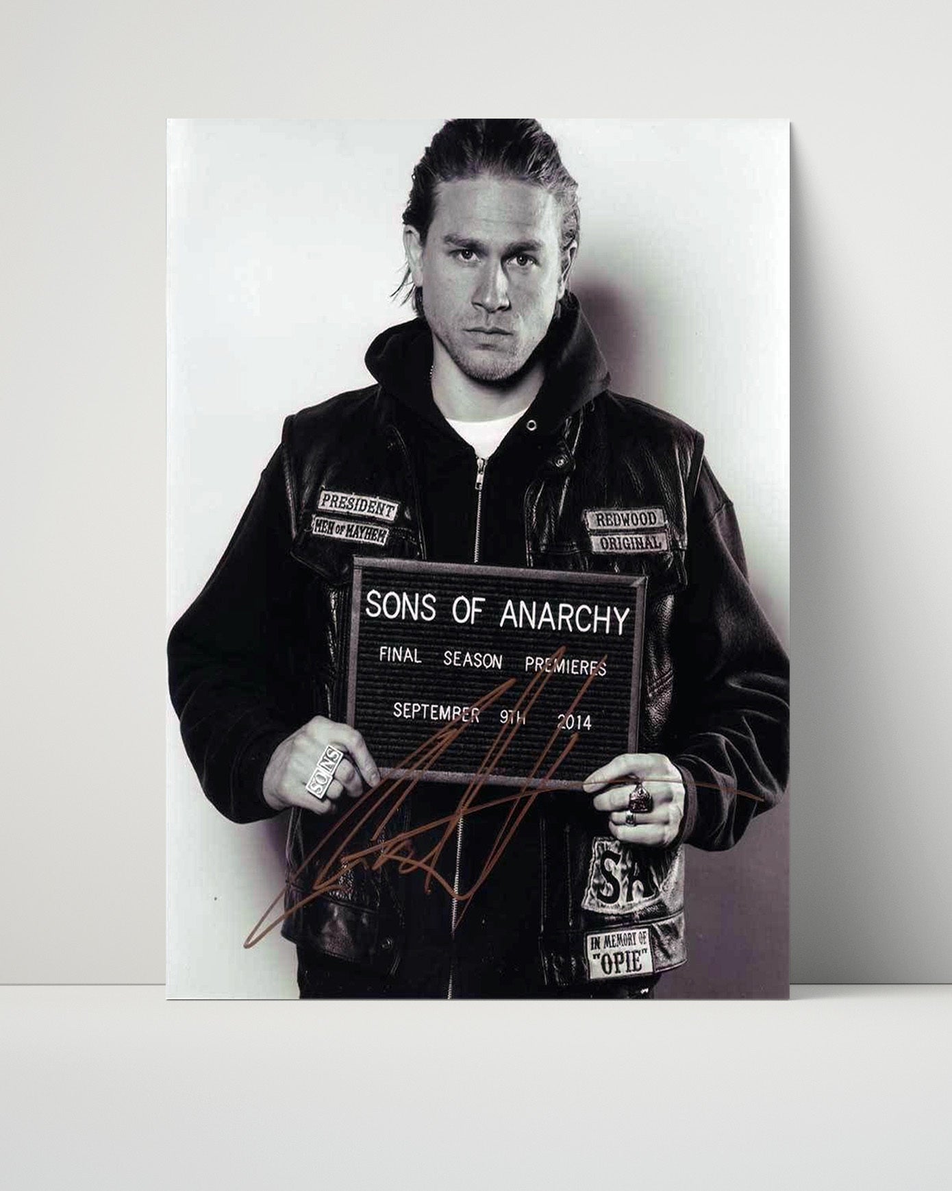 Charlie Hunnam - Sons of Anarchy - Final Season Autograph Print Unframed