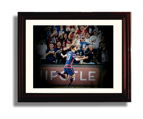 Christian Pulisic Showcase Autograph Print - Captain America