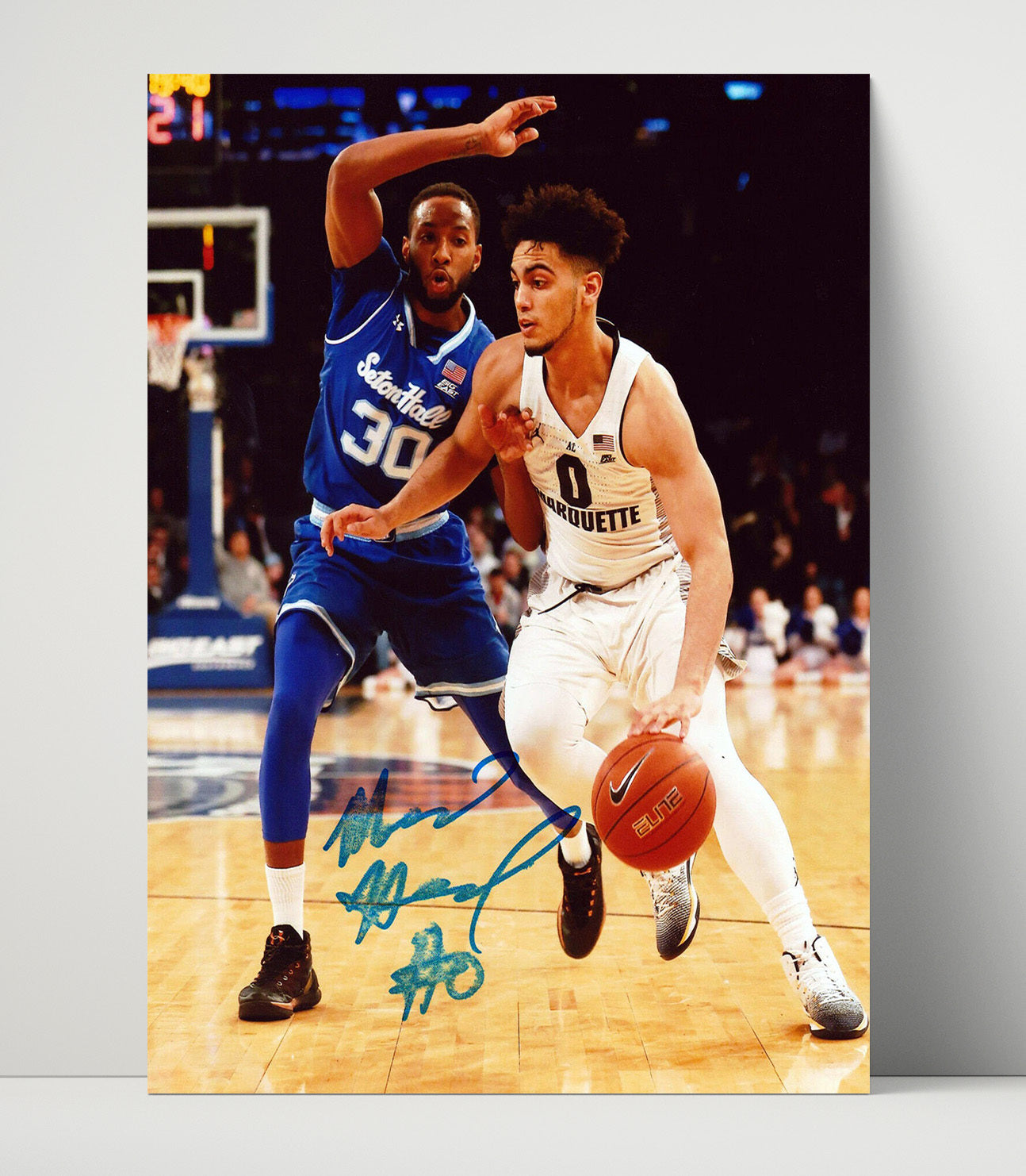 Marquette Basketball Markus Howard Explosive Drive College Basketball Wall Art 16x20 Unframed Print college basketball wall art print