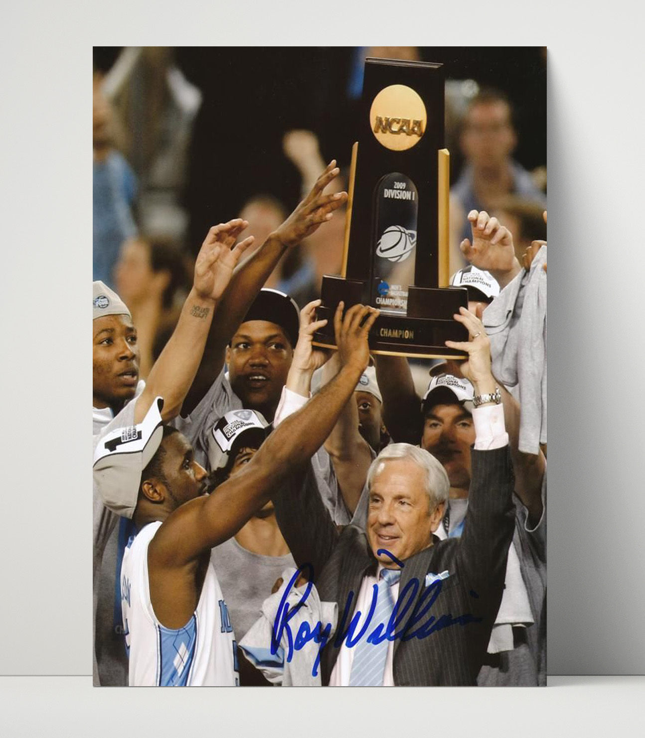 North Carolina Basketball Roy Williams Championship Trophy Celebration College Basketball Wall Art 16x20 Unframed Print college basketball wall art print