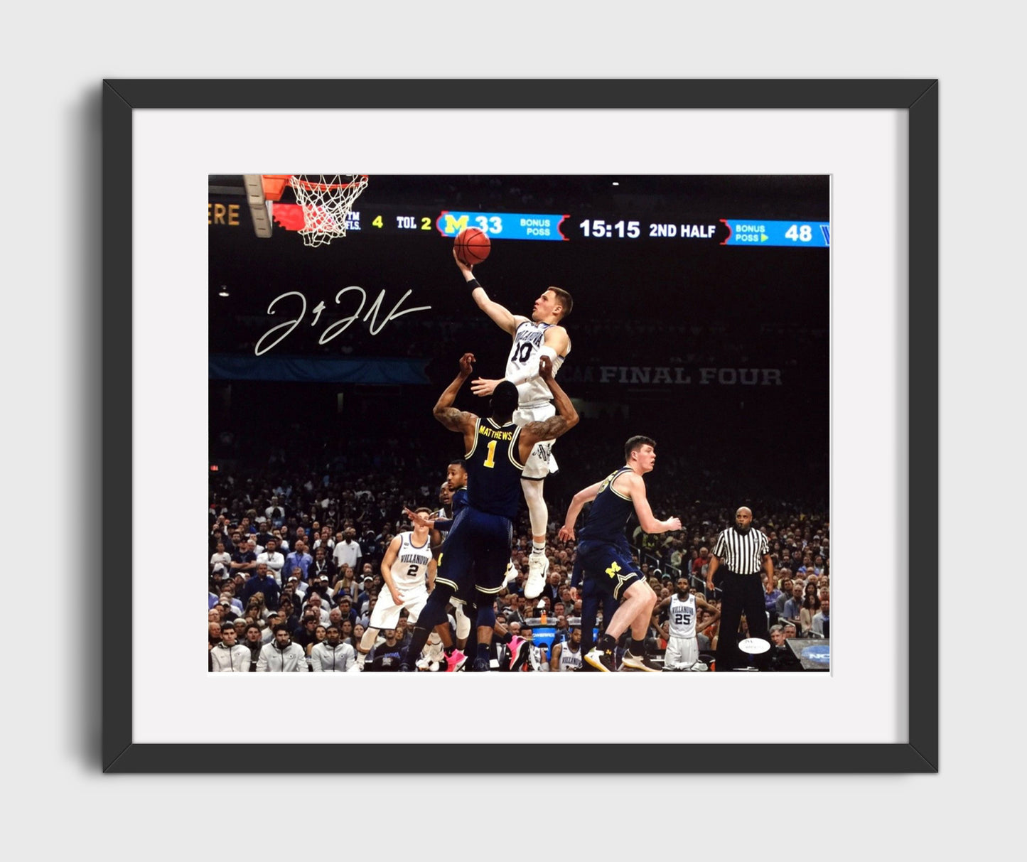 Villanova Basketball DiVincenzo Explosive Championship Dunk College Basketball Wall Art 16x20 Gallery Frame college basketball wall art print