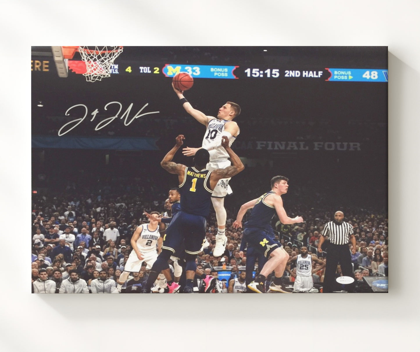 Villanova Basketball DiVincenzo Explosive Championship Dunk College Basketball Wall Art 20x24 Canvas college basketball wall art print