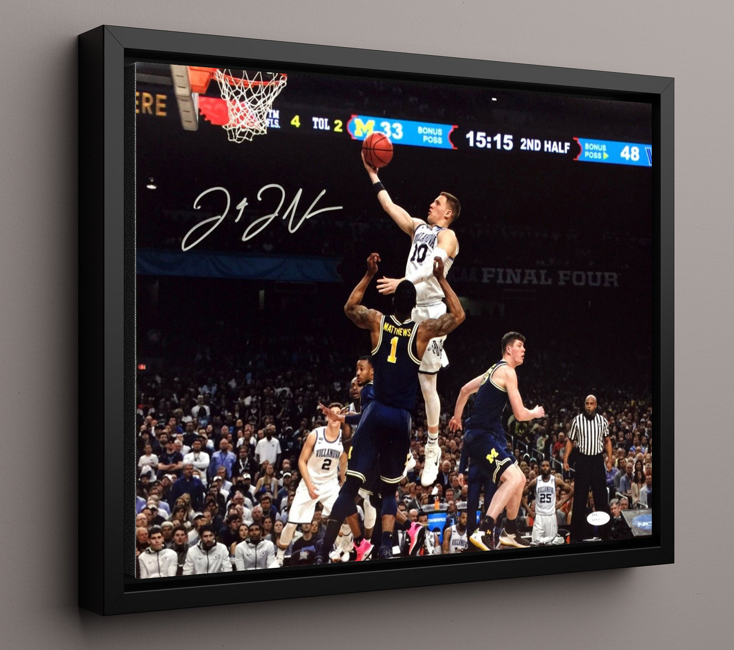 Villanova Basketball DiVincenzo Explosive Championship Dunk College Basketball Wall Art 16x20 Framed Canvas college basketball wall art print
