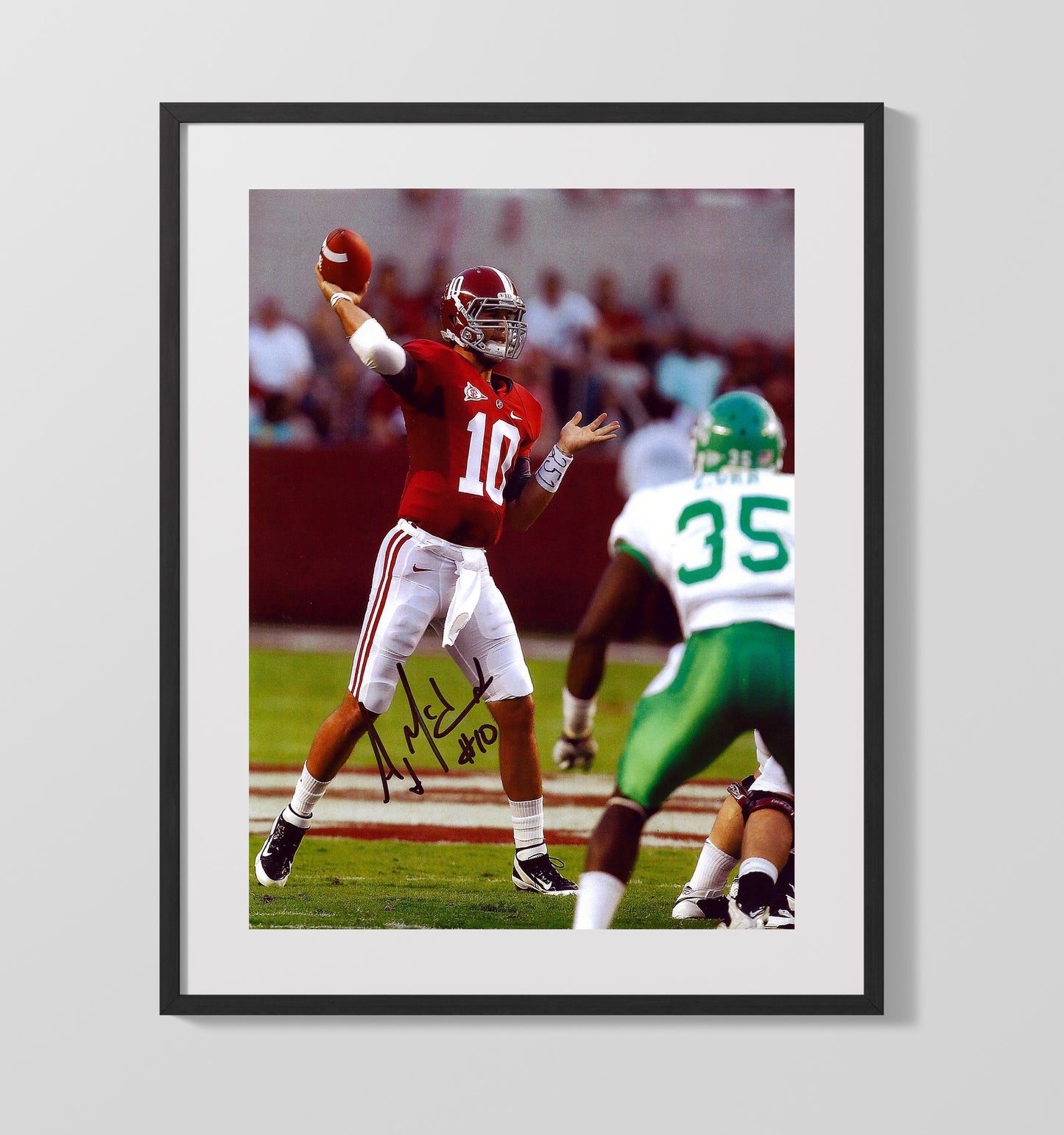 Alabama Football AJ McCarron Pocket Command Throw College Football Wall Art 16x20 Gallery Frame wall art print – College Football decor