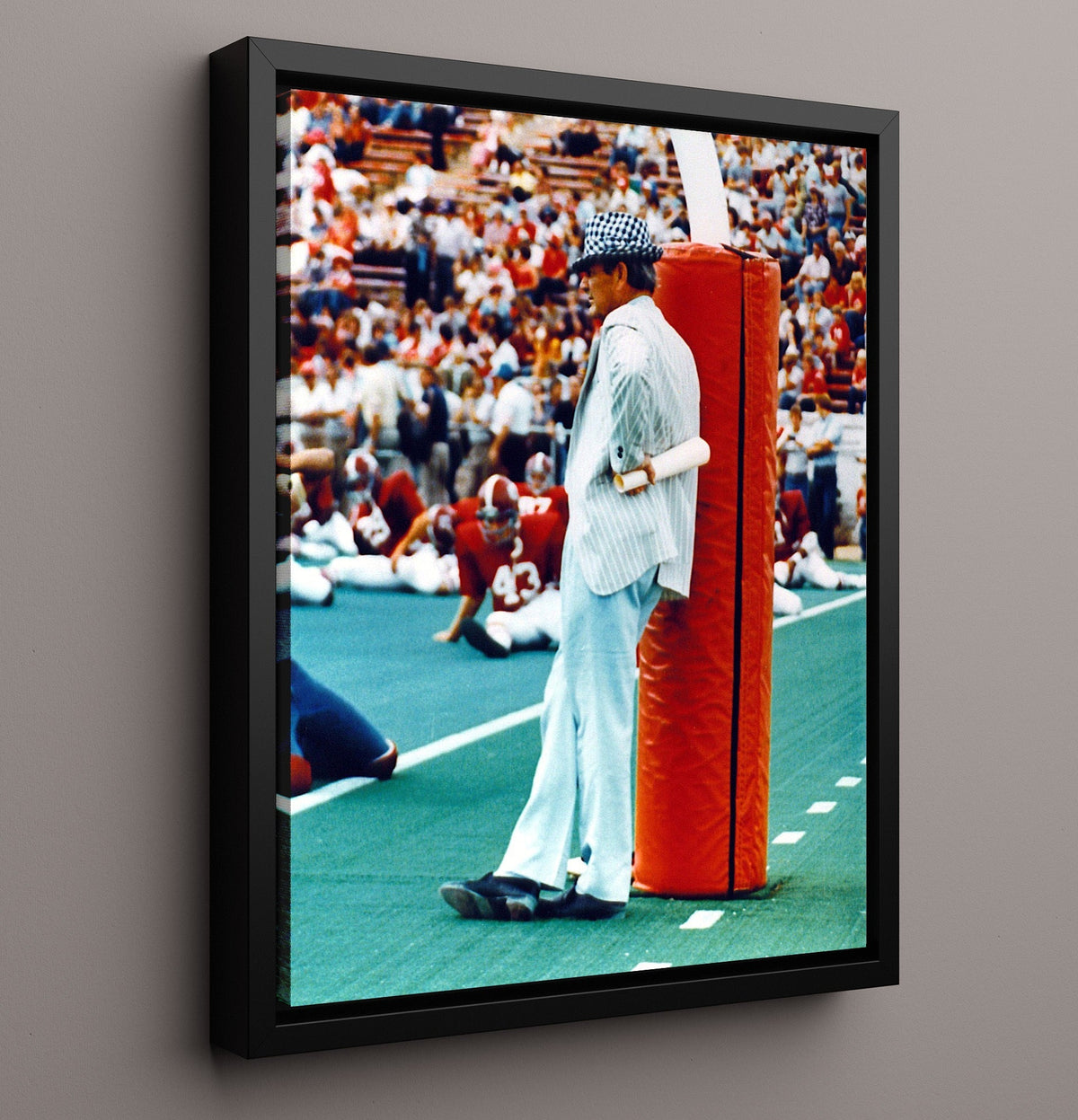 Alabama Football - Bear Bryant Sideline Style - Houndstooth Legend 8x10 Framed Canvas college football wall art