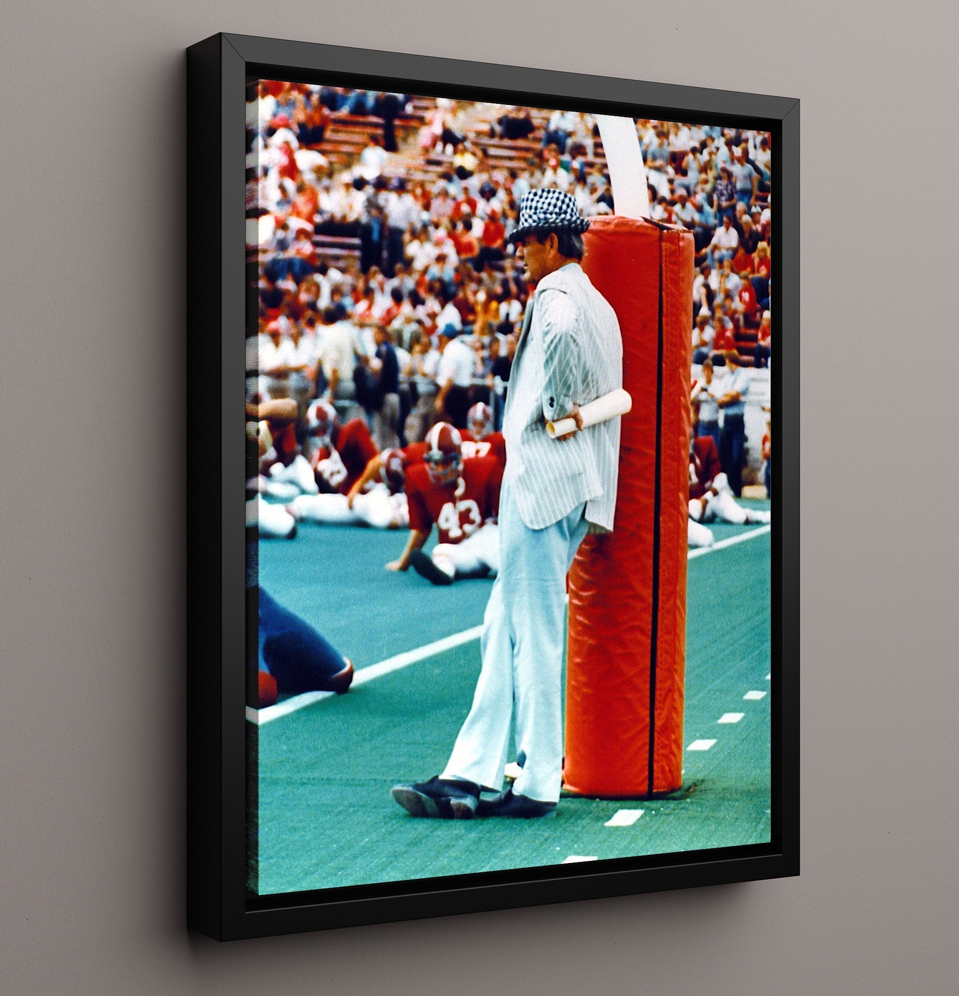 Alabama Football - Bear Bryant Sideline Style - Houndstooth Legend 8x10 Framed Canvas college football wall art