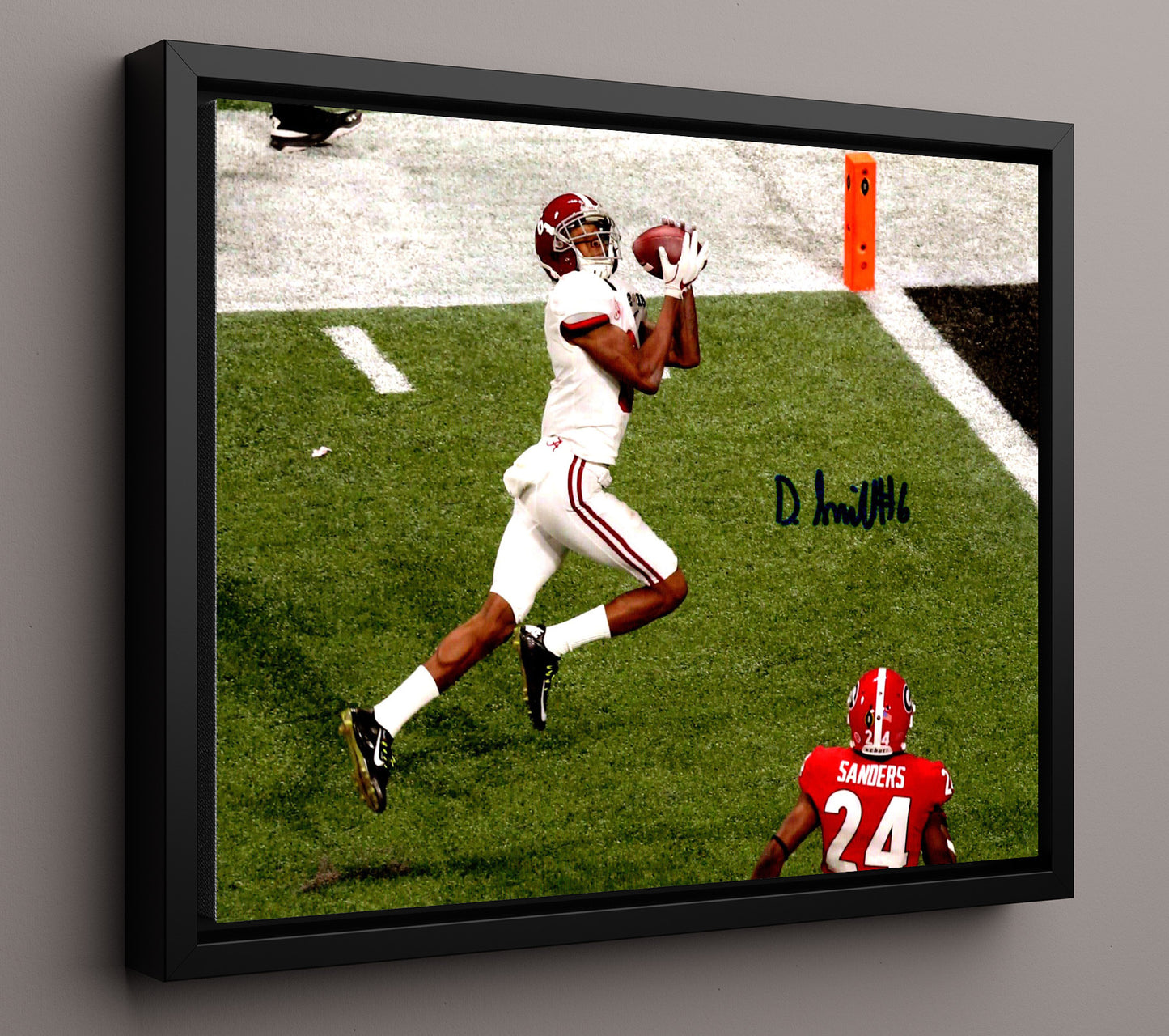 Alabama Football - DeVonta Smith Championship Catch 8x10 Framed Canvas college football wall art